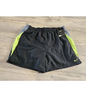 Nike Men’s M Athletic Shorts Polyester Black